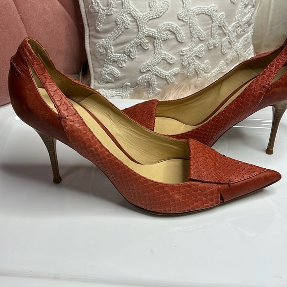 CHLOÉ PYTHON VINTAGE HEELS - Picture 7 of 11
